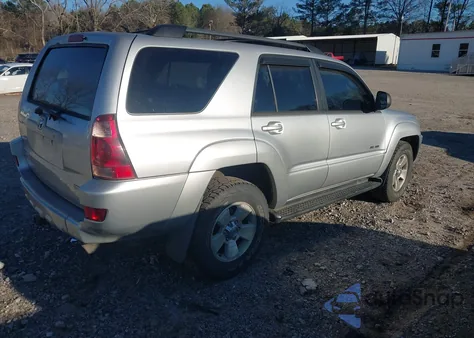 2004 Toyota 4Runner Sr5 V6 z USA, uszkodzony, nr VIN JTEBU14R640046476